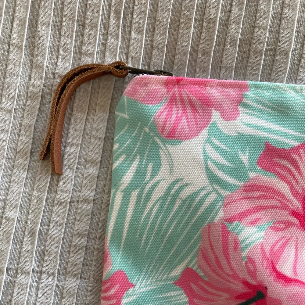 Floral Zip Pouch | Tropical Hibiscus | NWOT